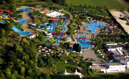 Aquapark repülés